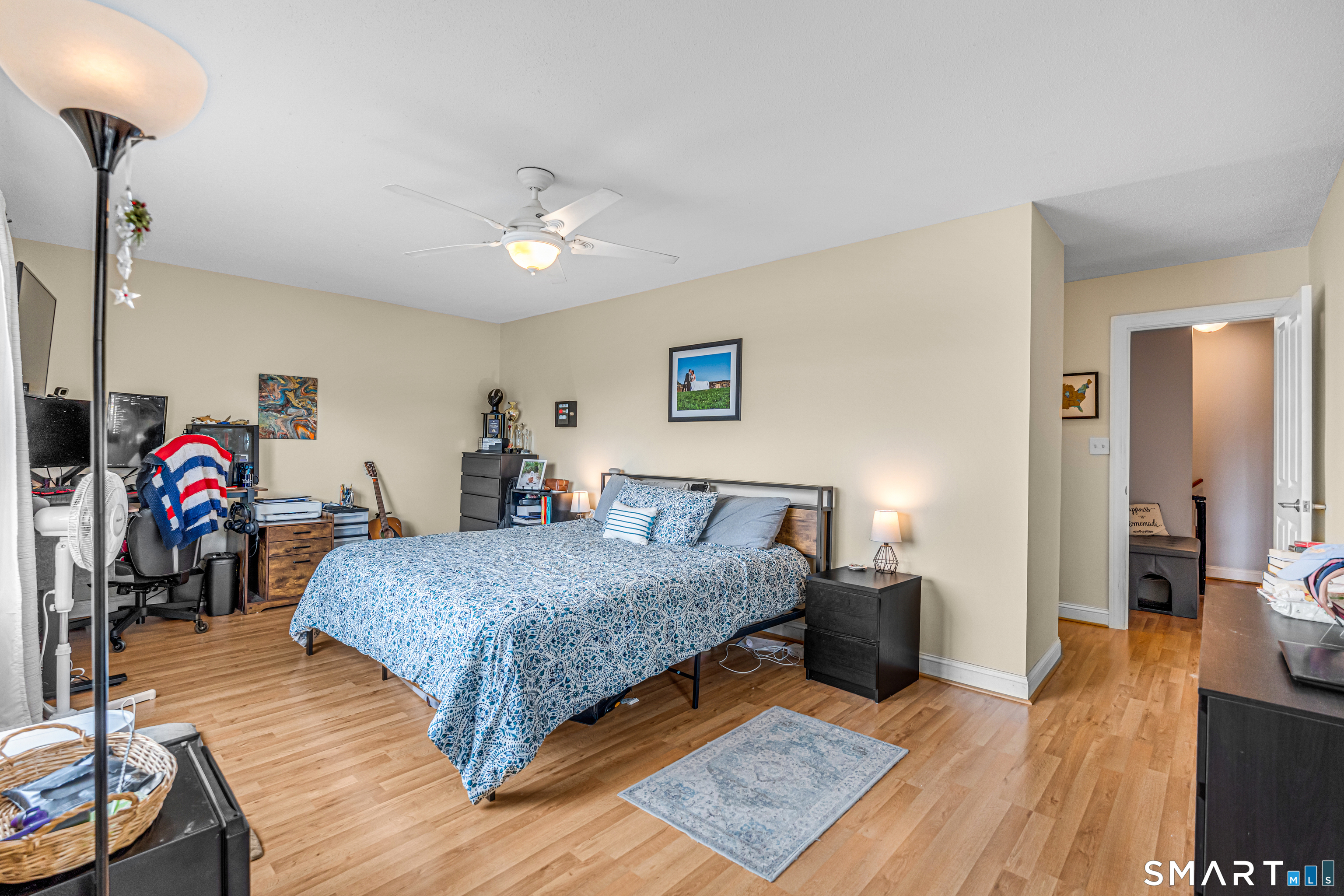 75 Staffordshire Commons Drive Wallingford CT 06492