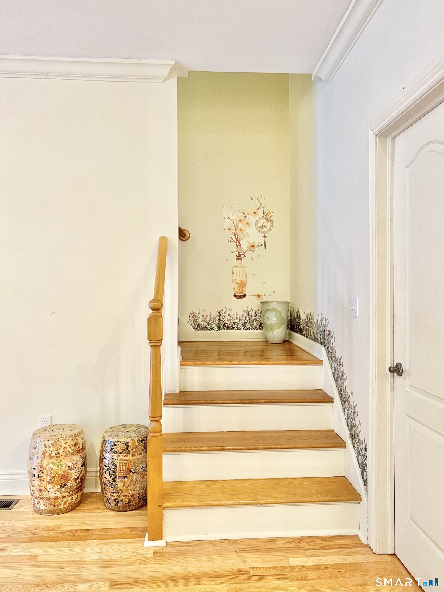 296 Hamilton Avenue Norwich CT 06360