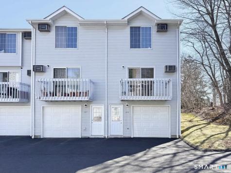 26 Guiel Place Meriden CT 06450