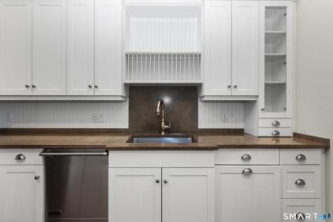 50 Stone Ridge Way Fairfield CT 06824