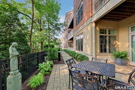 50 Stone Ridge Way Fairfield CT 06824
