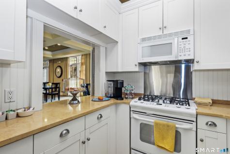 50 Stone Ridge Way Fairfield CT 06824