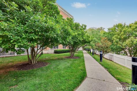50 Stone Ridge Way Fairfield CT 06824