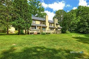 16 Fox Run Woodbury CT 06798