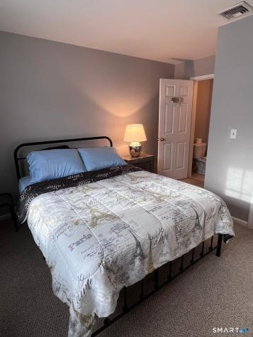16 Chamberlain Street New Haven CT 06513