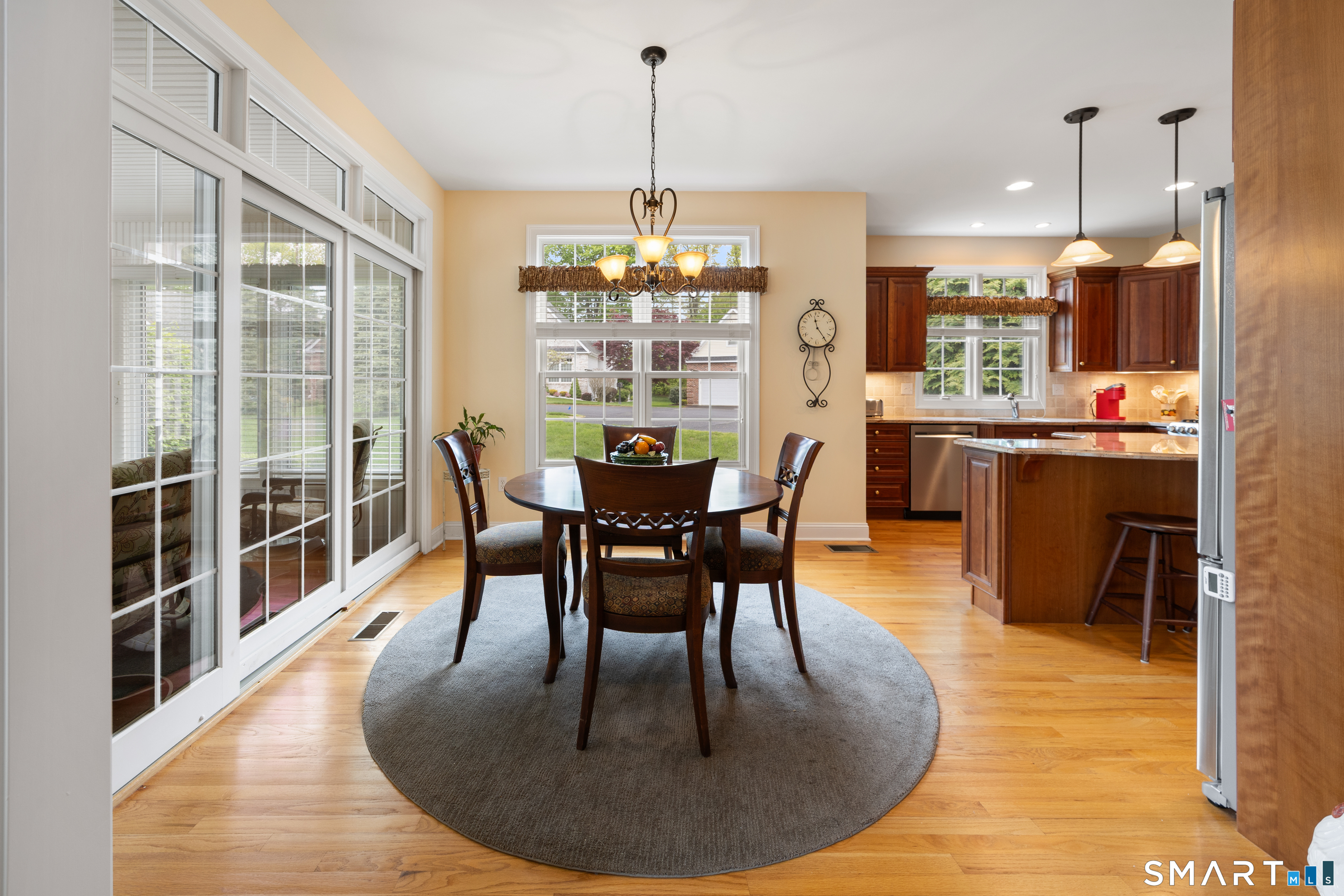 13 Stonegate Circle Cheshire CT 06410