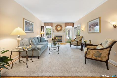 13 Stonegate Circle Cheshire CT 06410