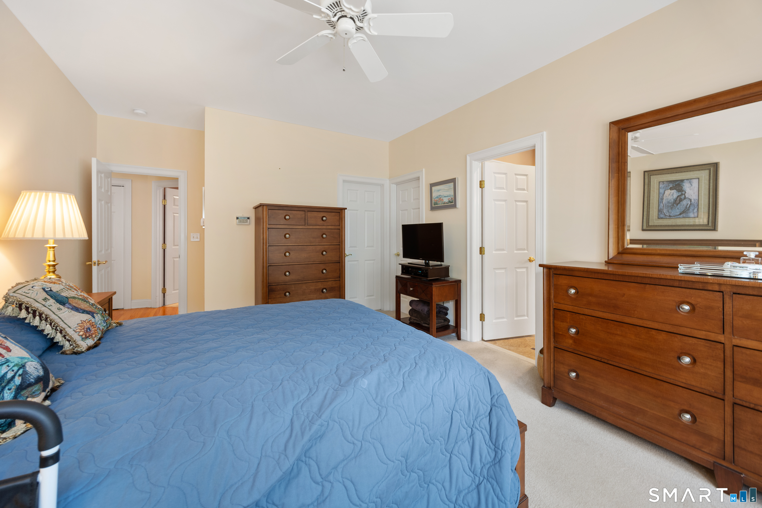 13 Stonegate Circle Cheshire CT 06410
