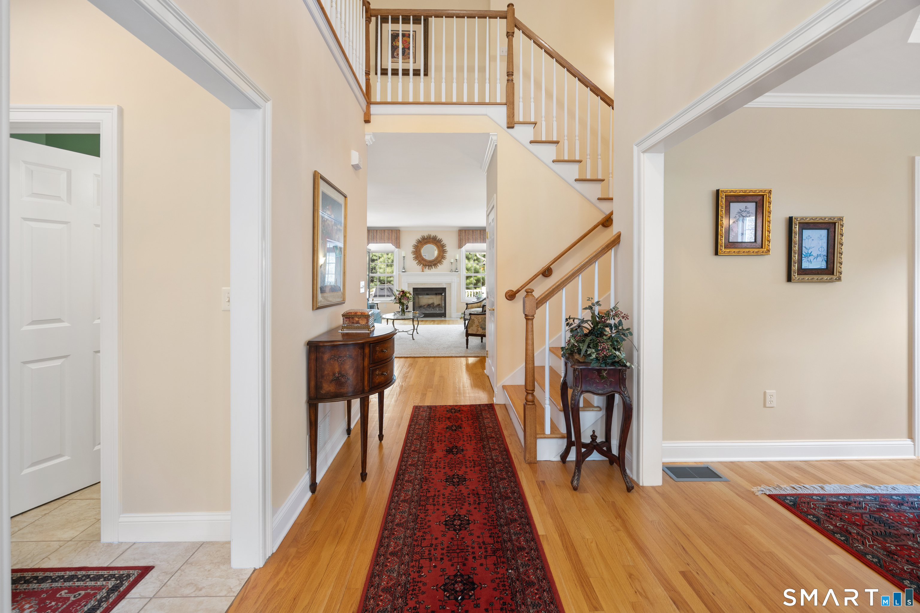 13 Stonegate Circle Cheshire CT 06410