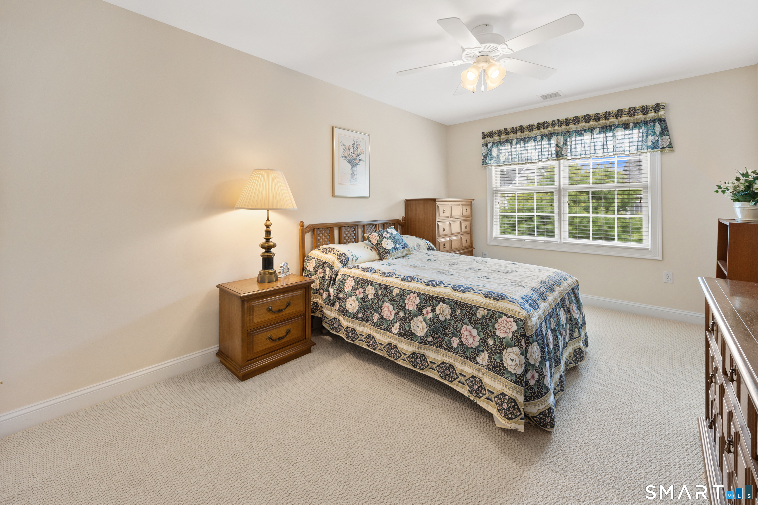 13 Stonegate Circle Cheshire CT 06410