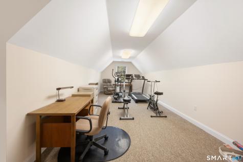 13 Stonegate Circle Cheshire CT 06410