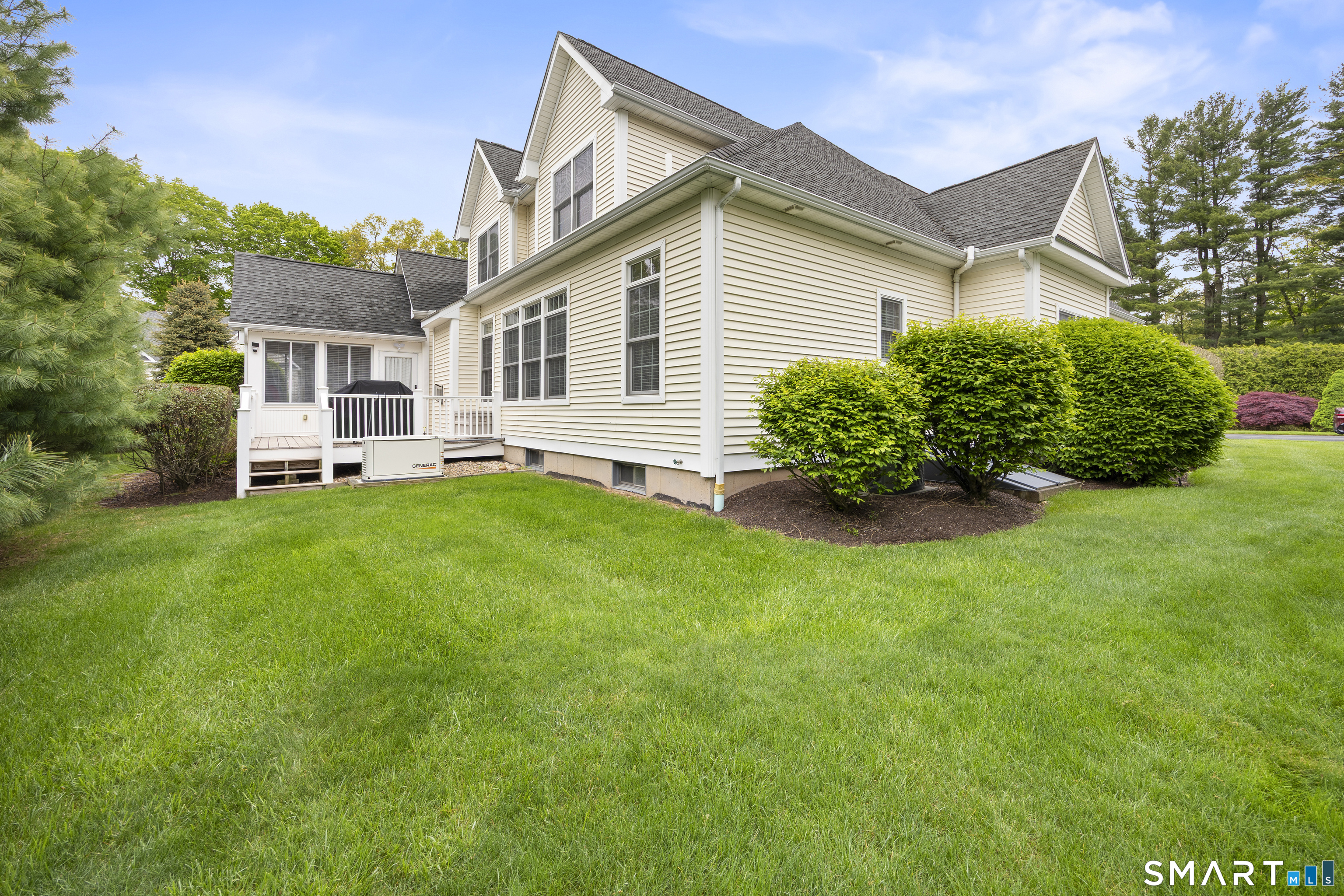 13 Stonegate Circle Cheshire CT 06410