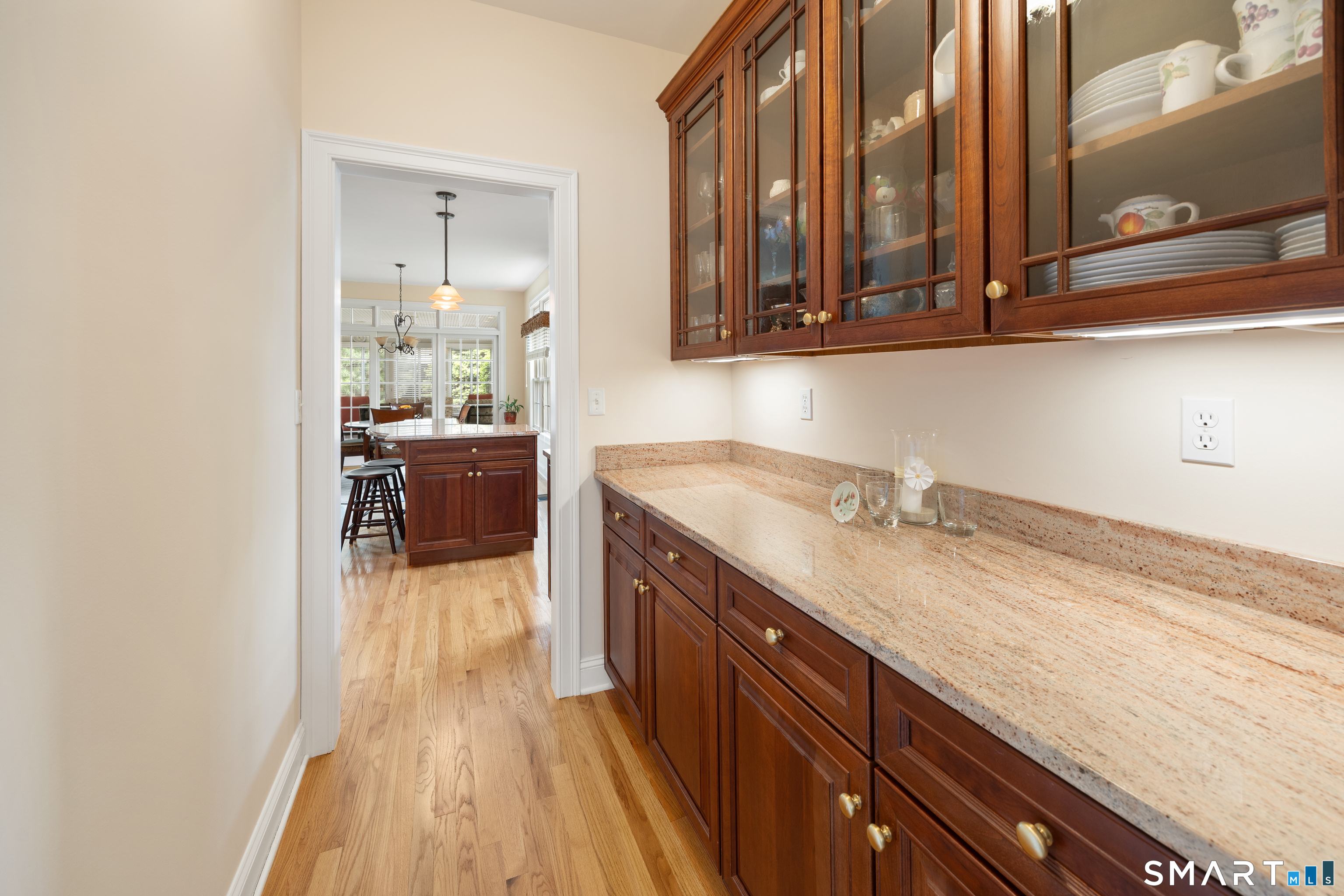 13 Stonegate Circle Cheshire CT 06410