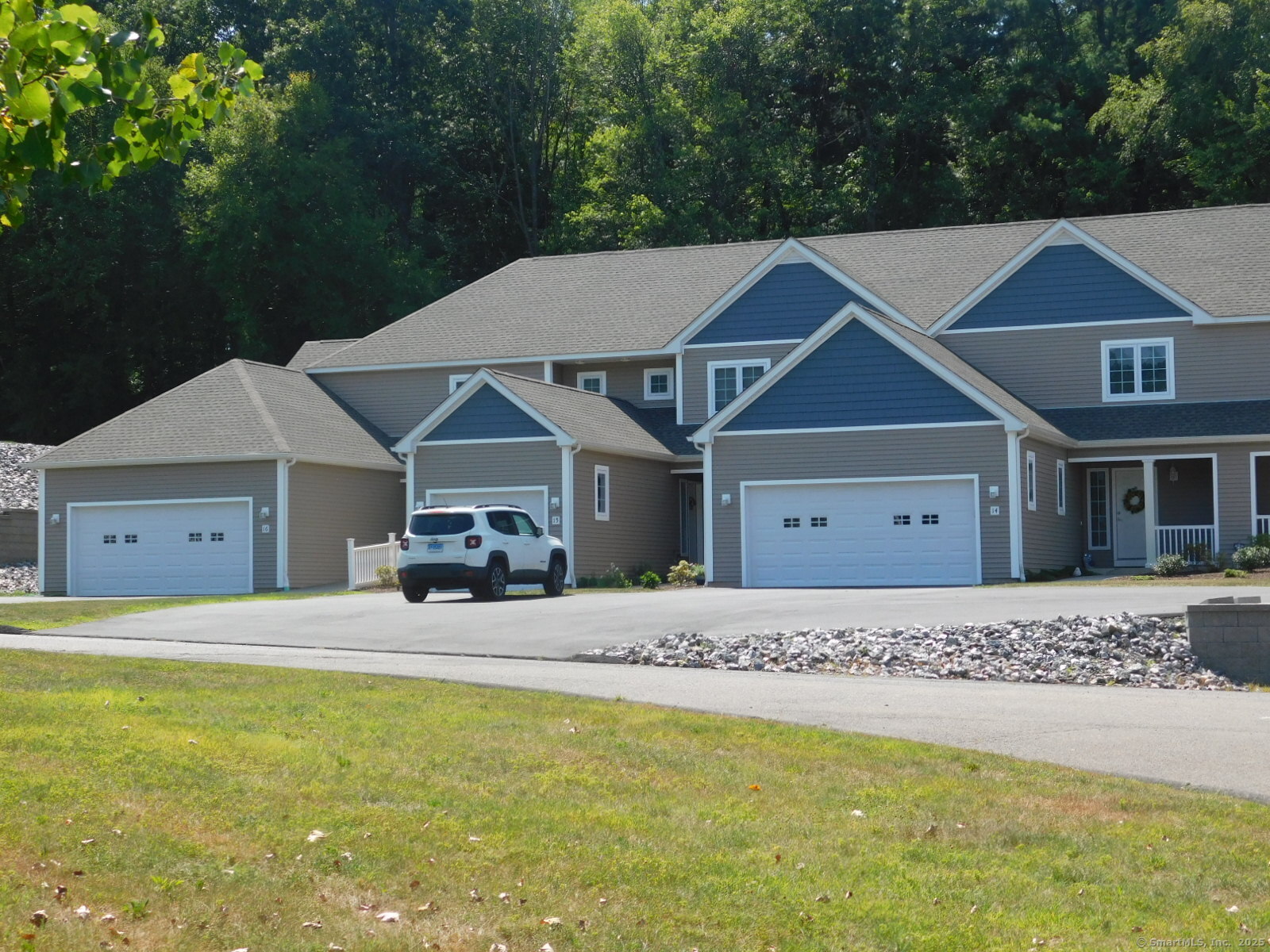 1985 West Street Southington CT 06489