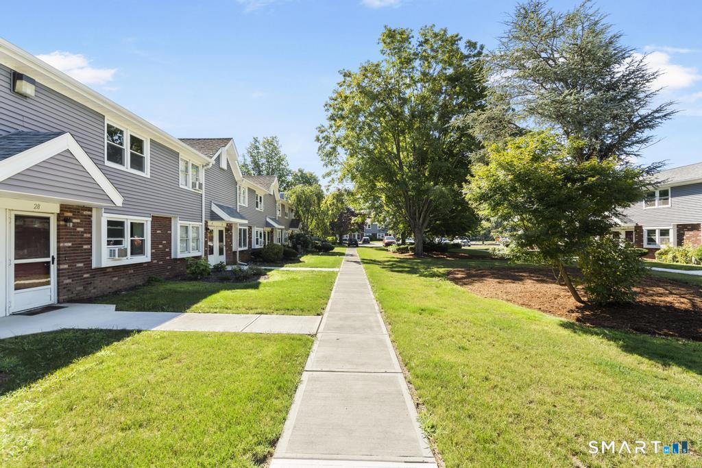 211 East Main Street Branford CT 06405