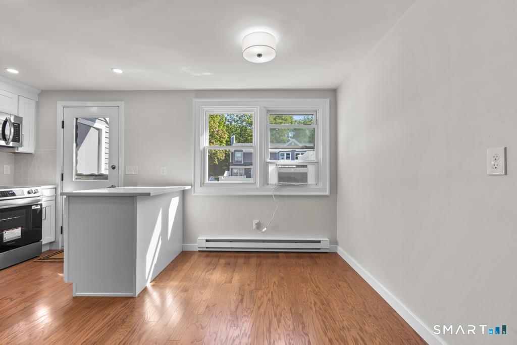 211 East Main Street Branford CT 06405