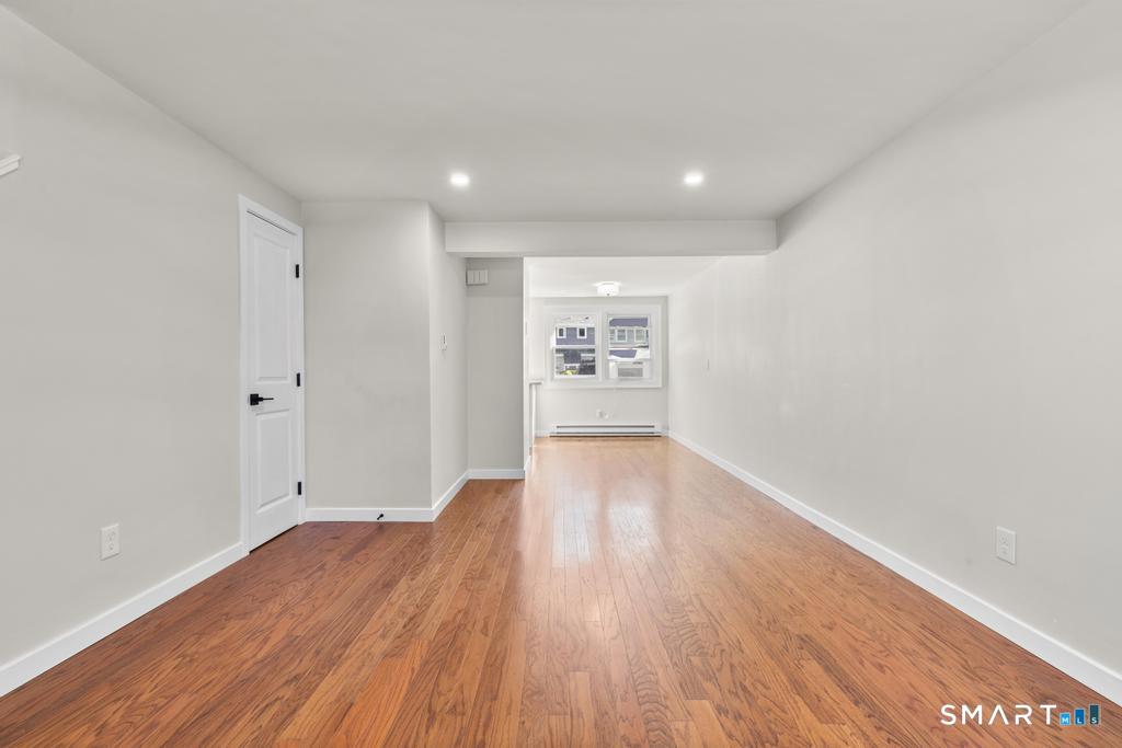211 East Main Street Branford CT 06405