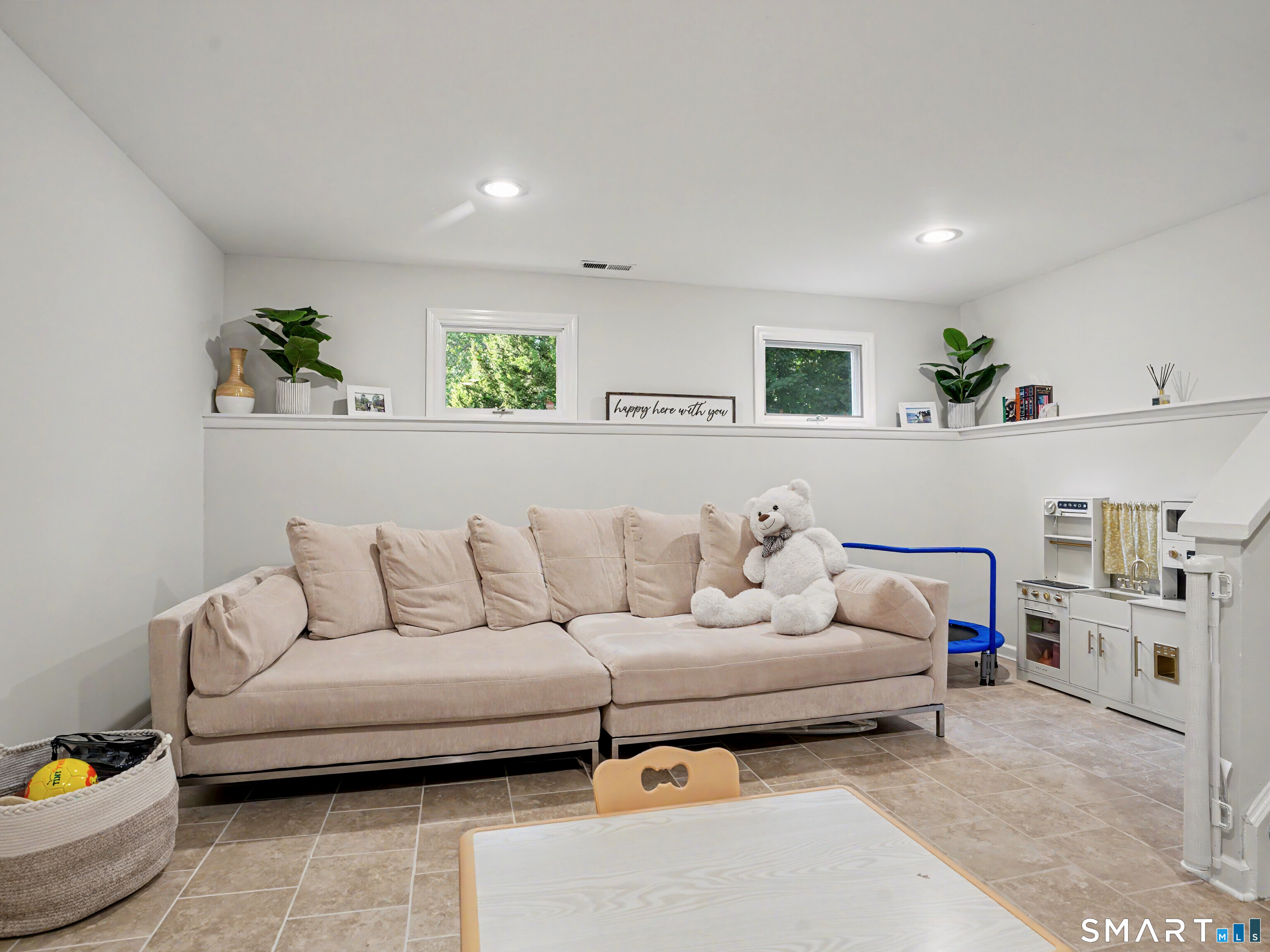 81 Wolfpit Avenue Norwalk CT 06851