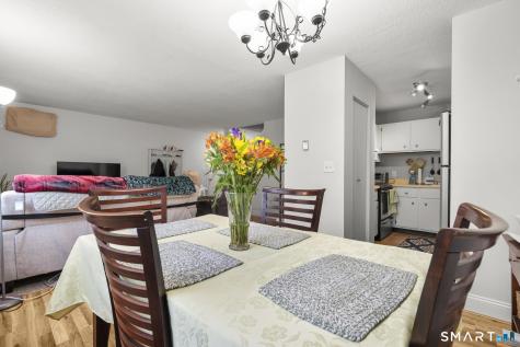 10 Pineview Drive Branford CT 06405