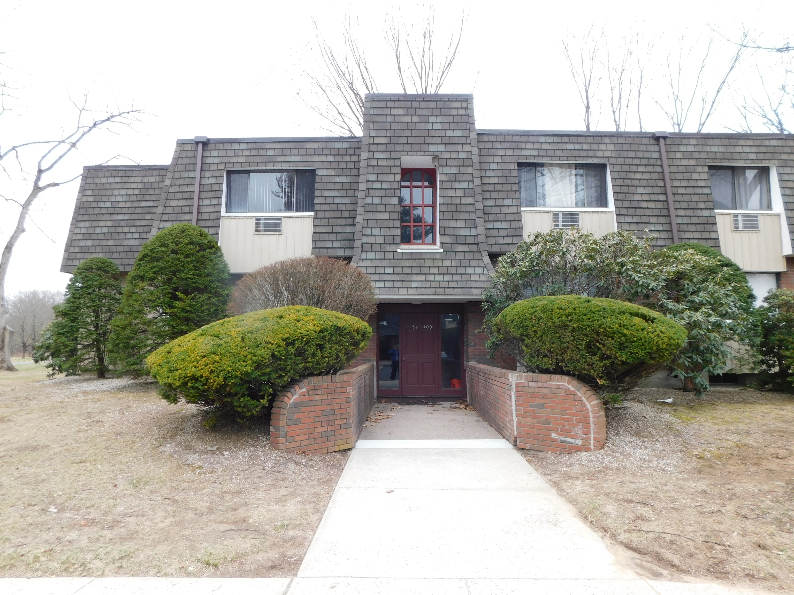 98 High Path Road Windsor CT 06095