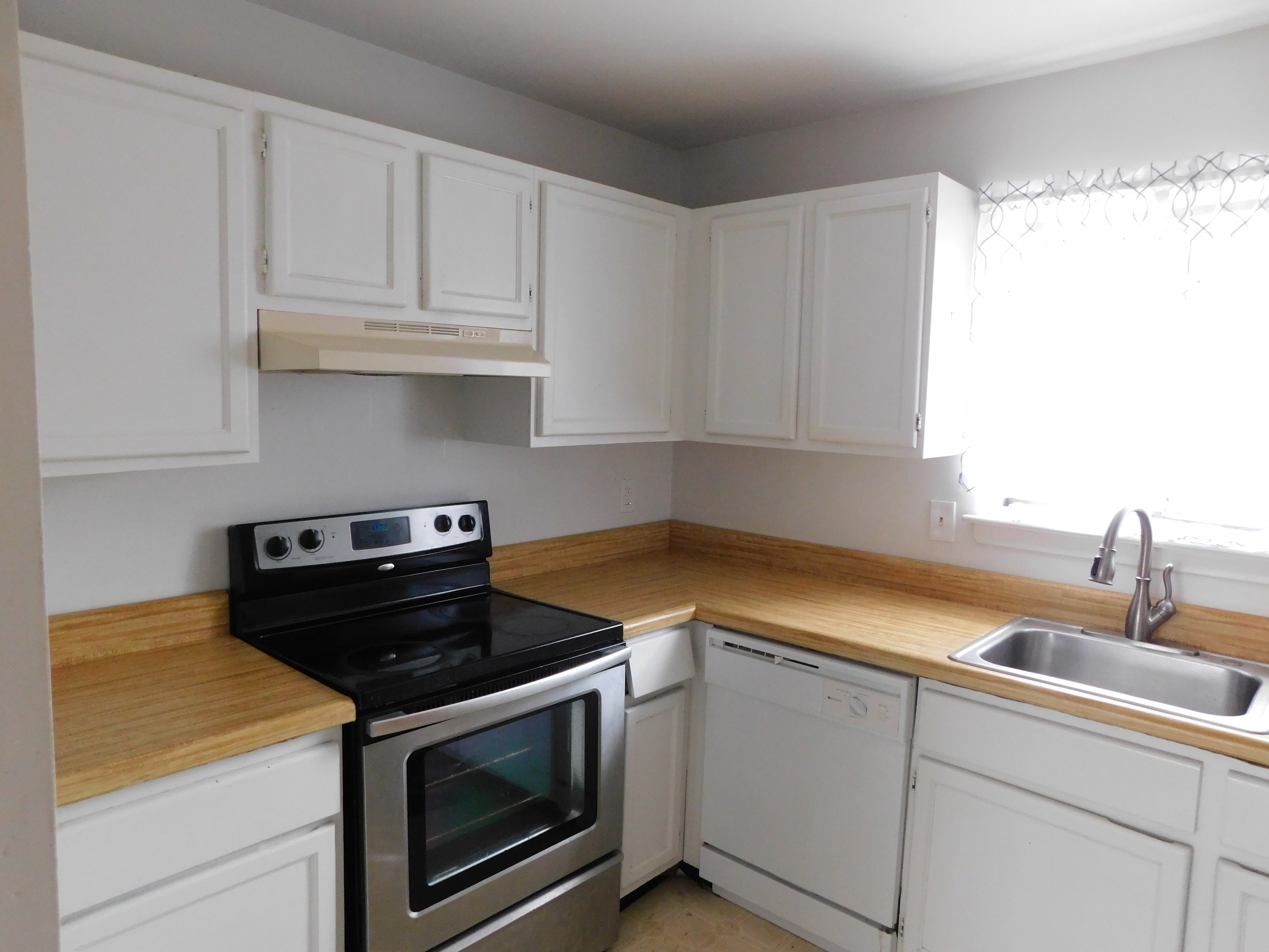 98 High Path Road Windsor CT 06095
