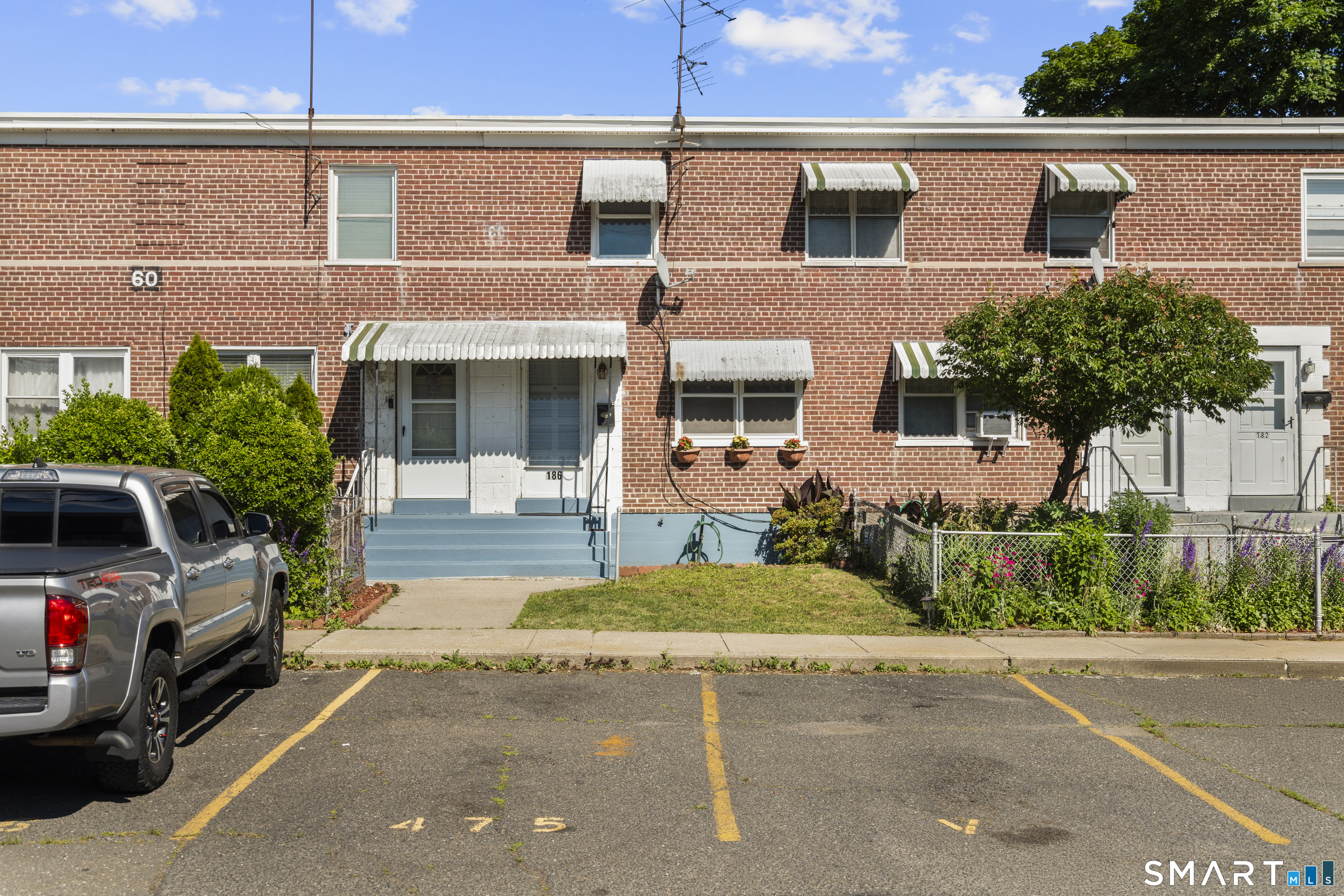 186 Court D Building 60 Bridgeport CT 06610
