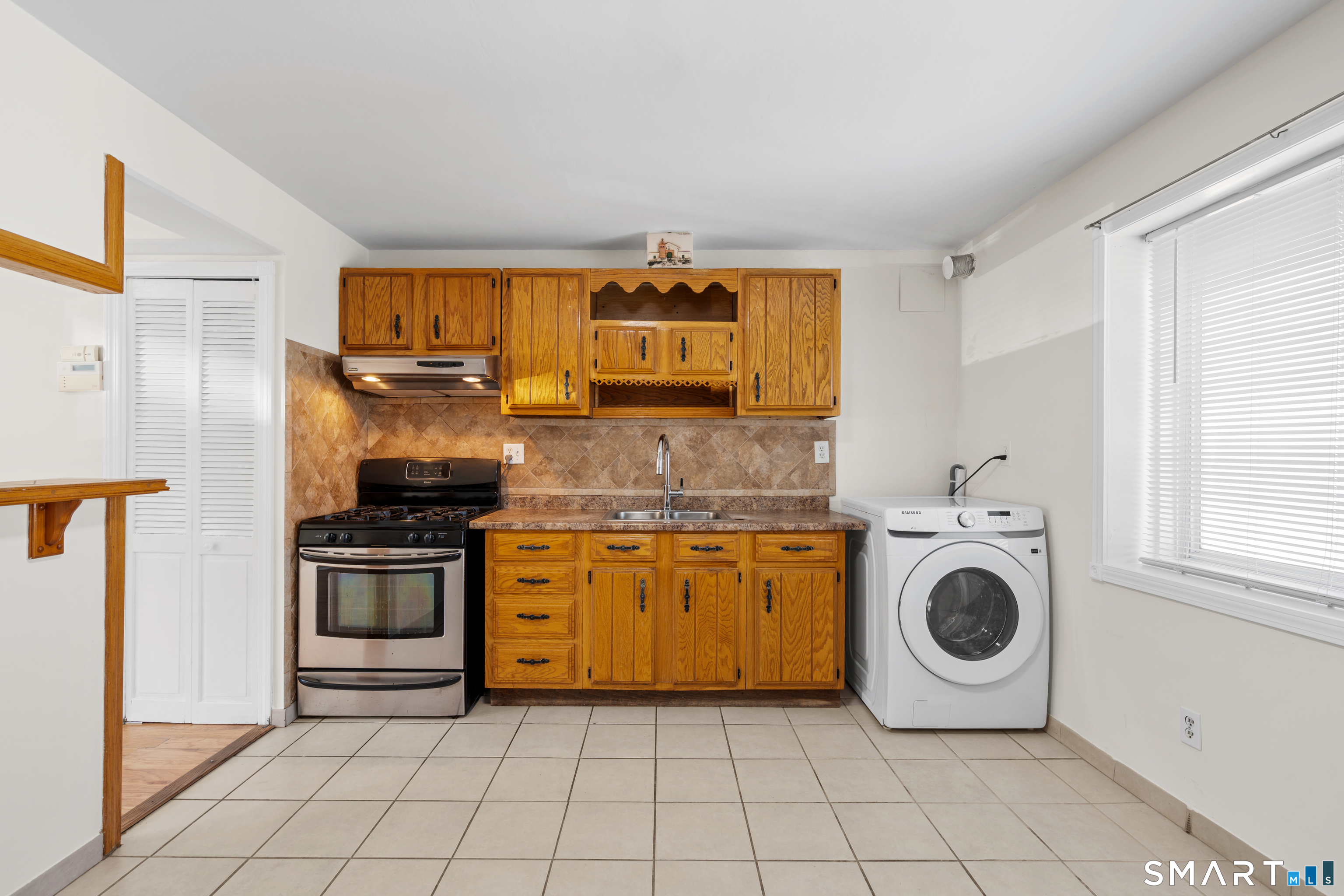 186 Court D Building 60 Bridgeport CT 06610