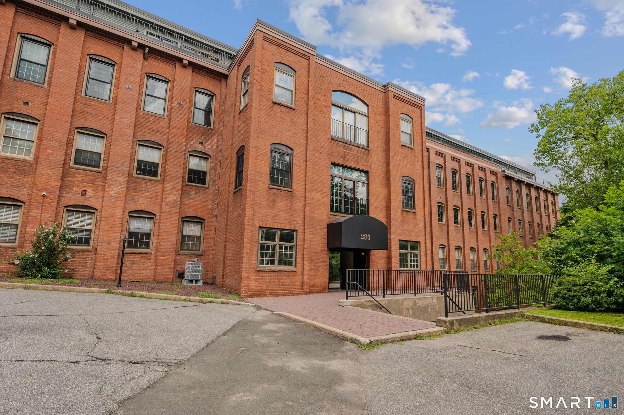 234 South Main Street Middletown CT 06457