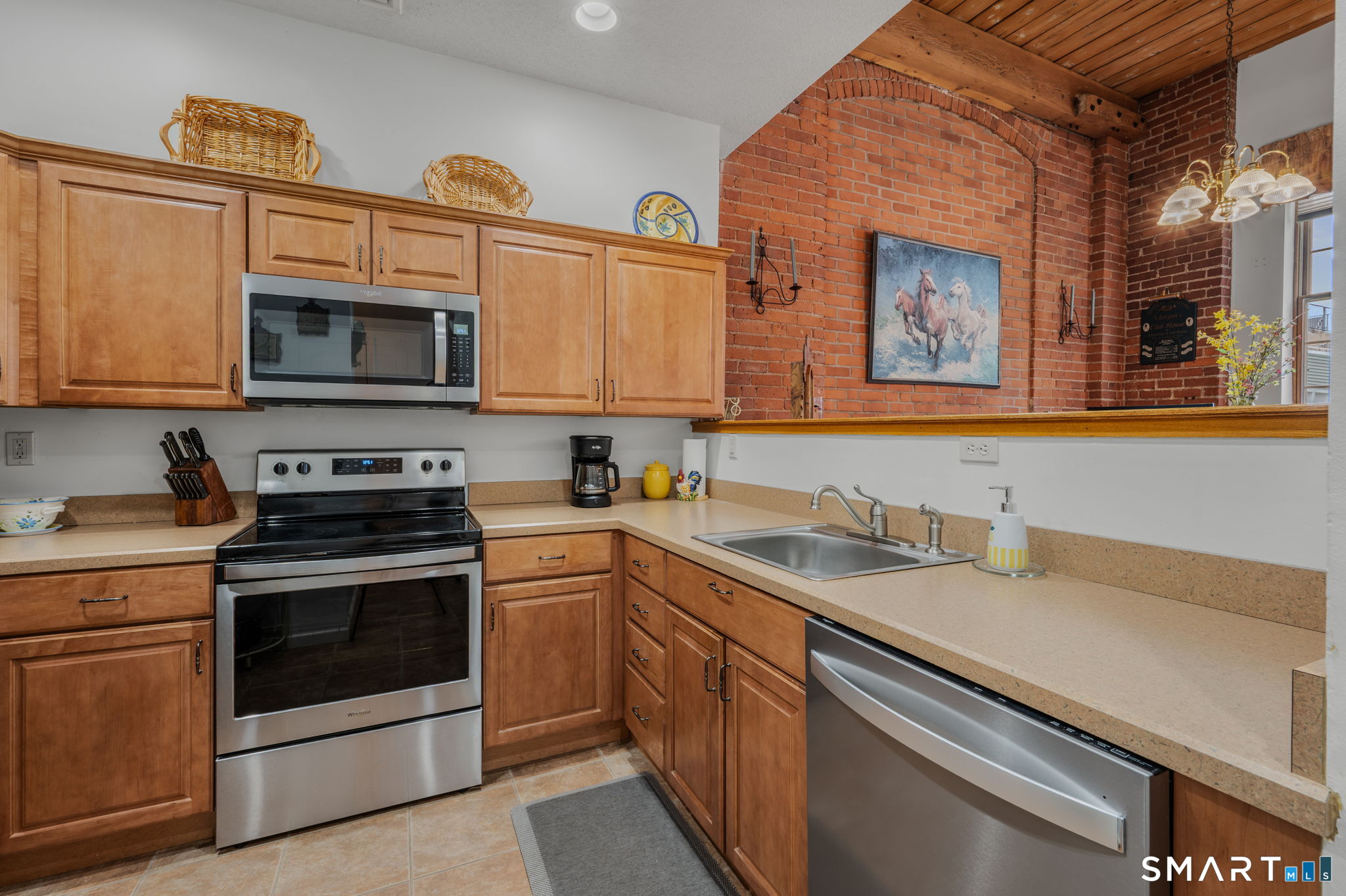 234 South Main Street Middletown CT 06457