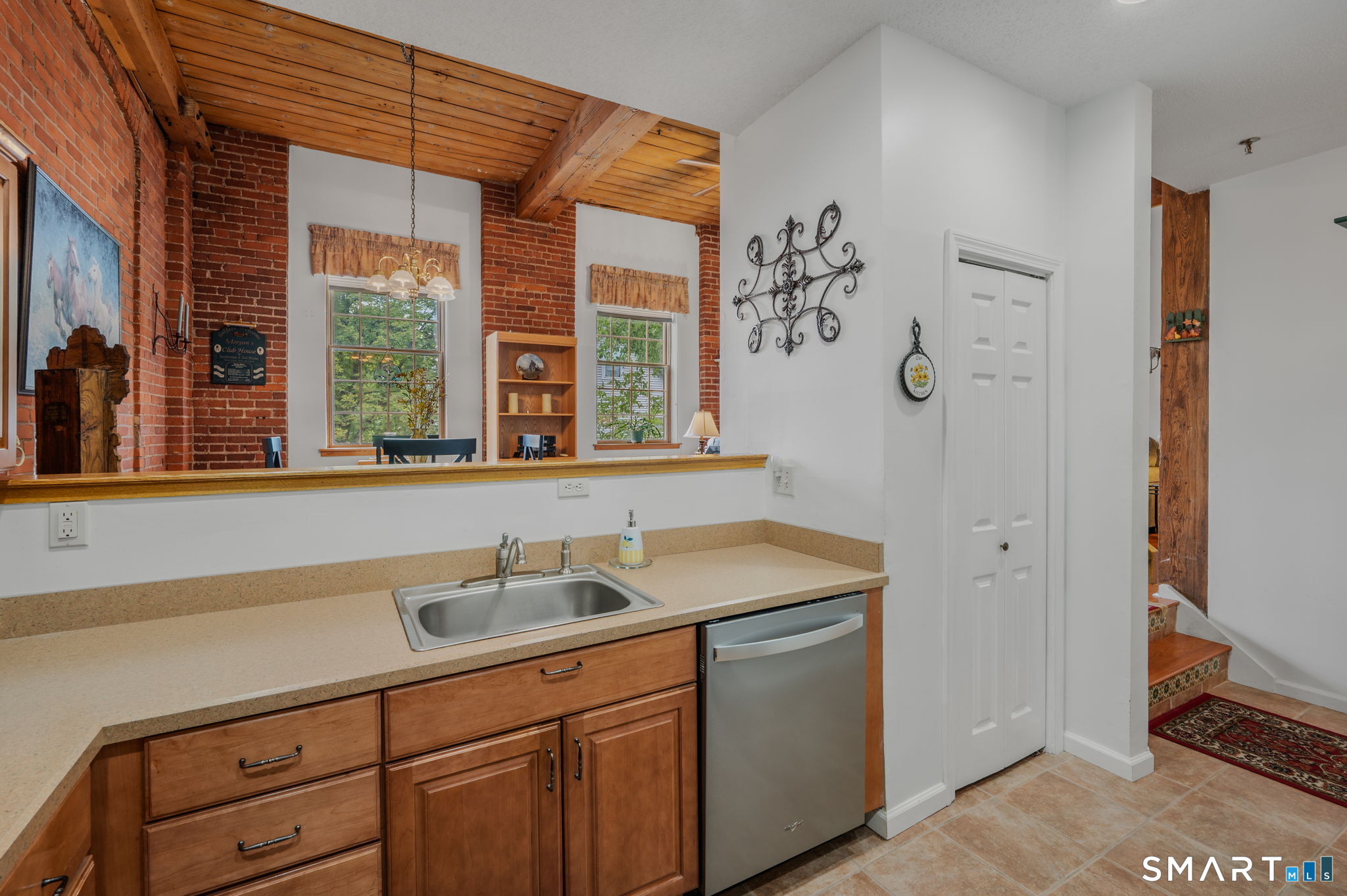 234 South Main Street Middletown CT 06457