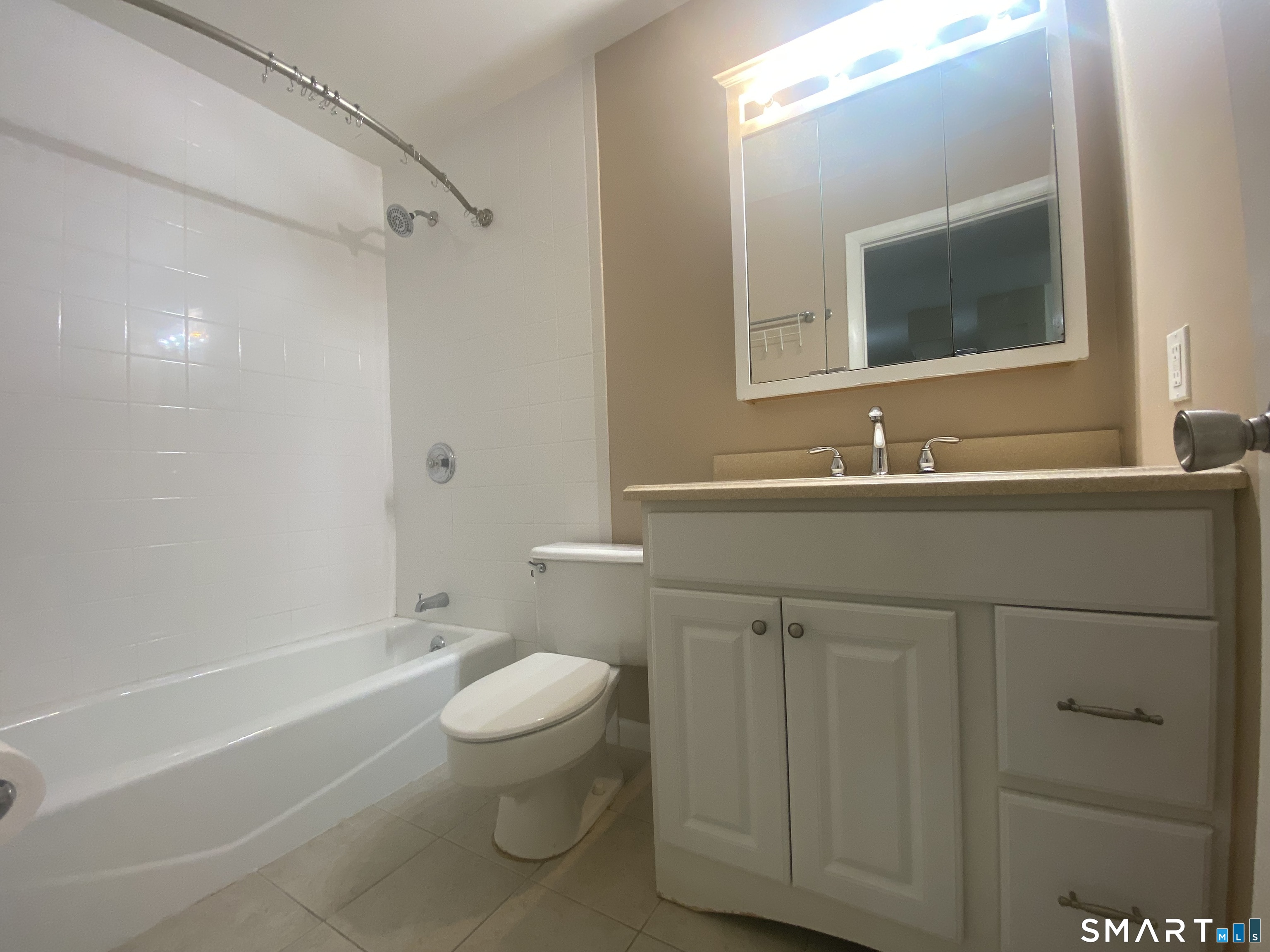 4 Glenwood Avenue Norwalk CT 06854