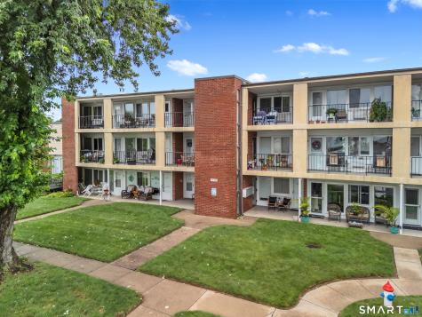 280 West Walk West Haven CT 06516