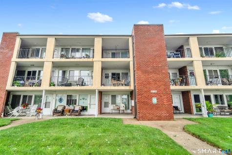 280 West Walk West Haven CT 06516
