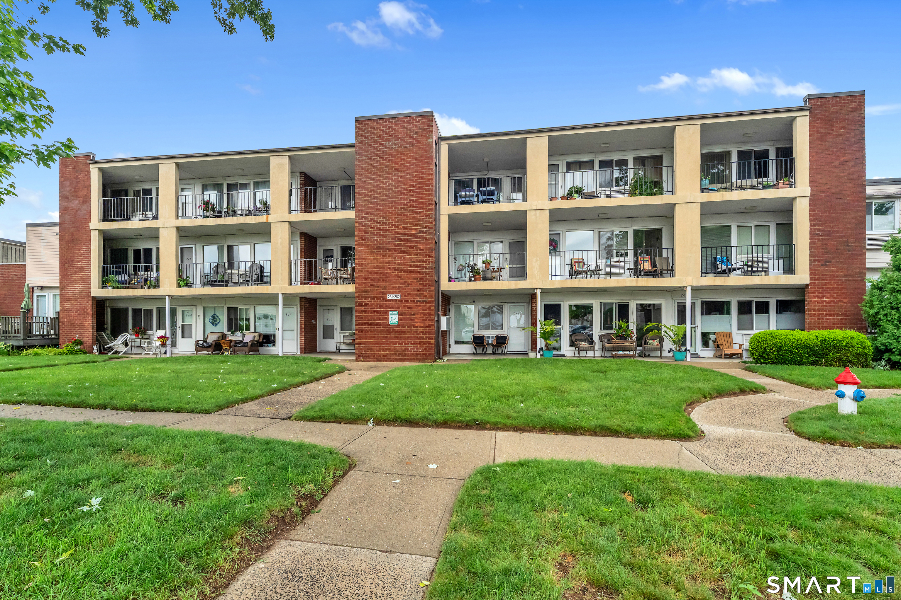 280 West Walk West Haven CT 06516