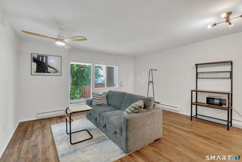 280 West Walk West Haven CT 06516