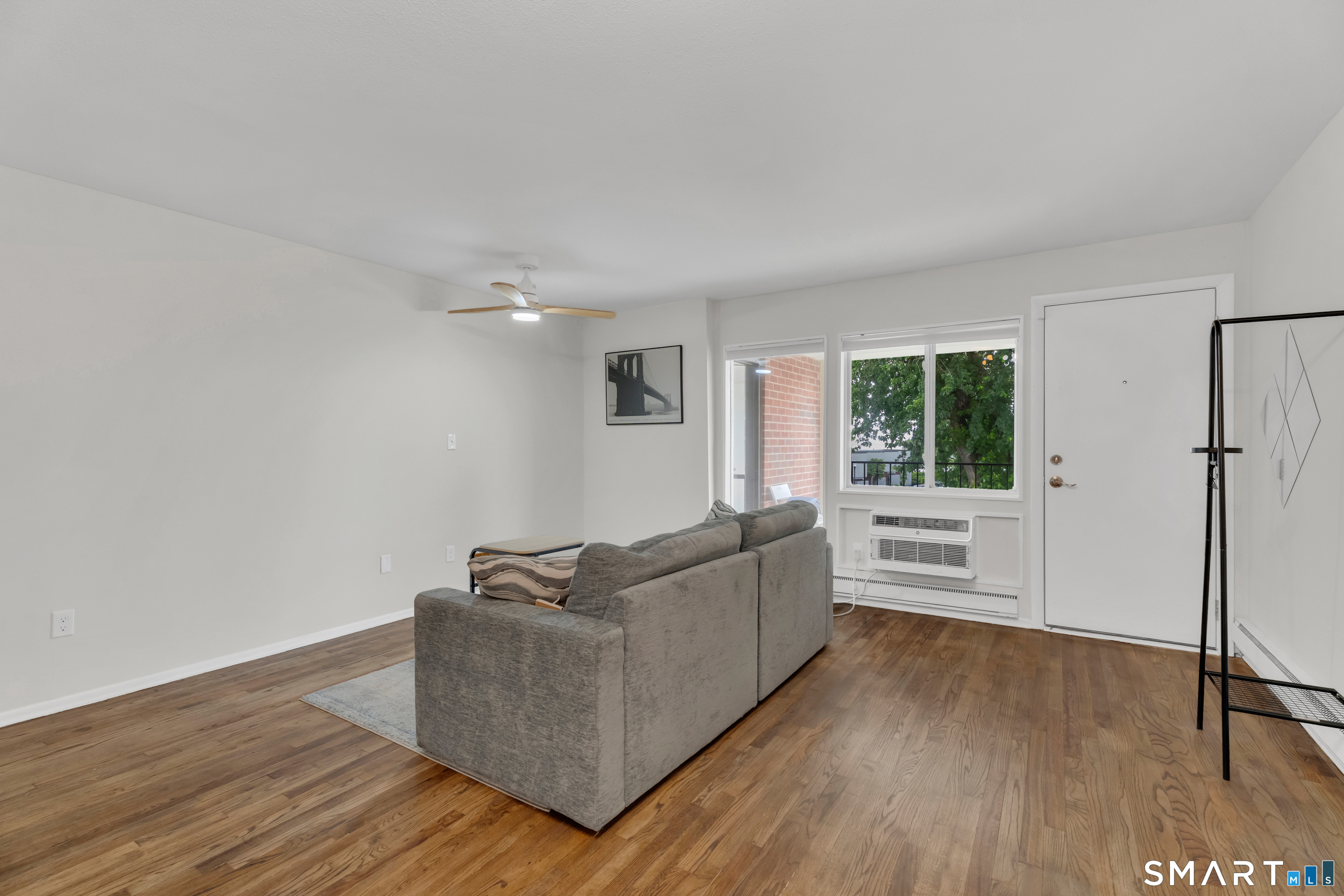 280 West Walk West Haven CT 06516