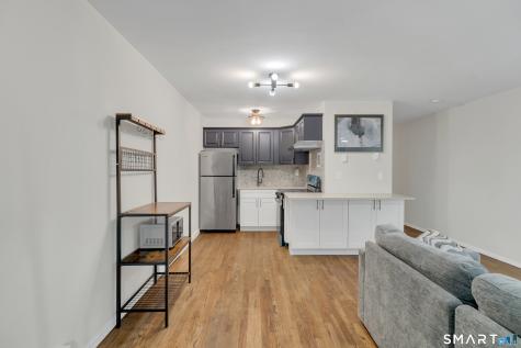 280 West Walk West Haven CT 06516