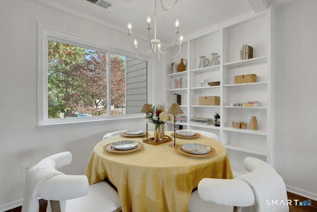 38 Rowayton Woods Drive Norwalk CT 06854