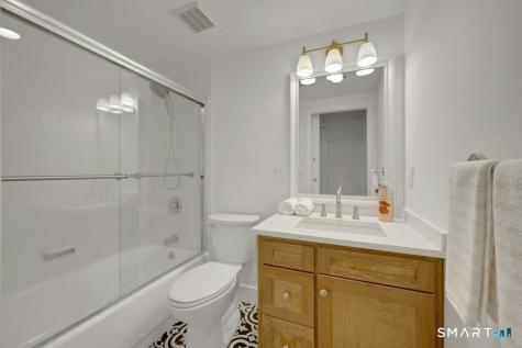 38 Rowayton Woods Drive Norwalk CT 06854
