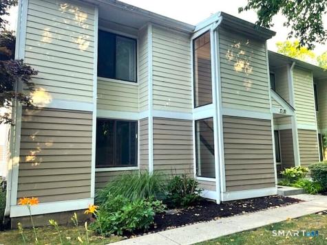 17 Keeler Close Ridgefield CT 06877