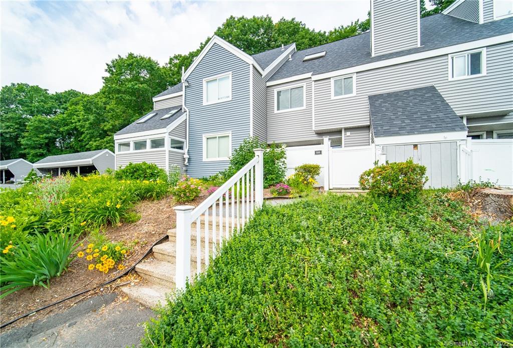 111 Country Place Shelton CT 06484