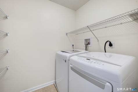 179 Pepin Place South Windsor CT 06074