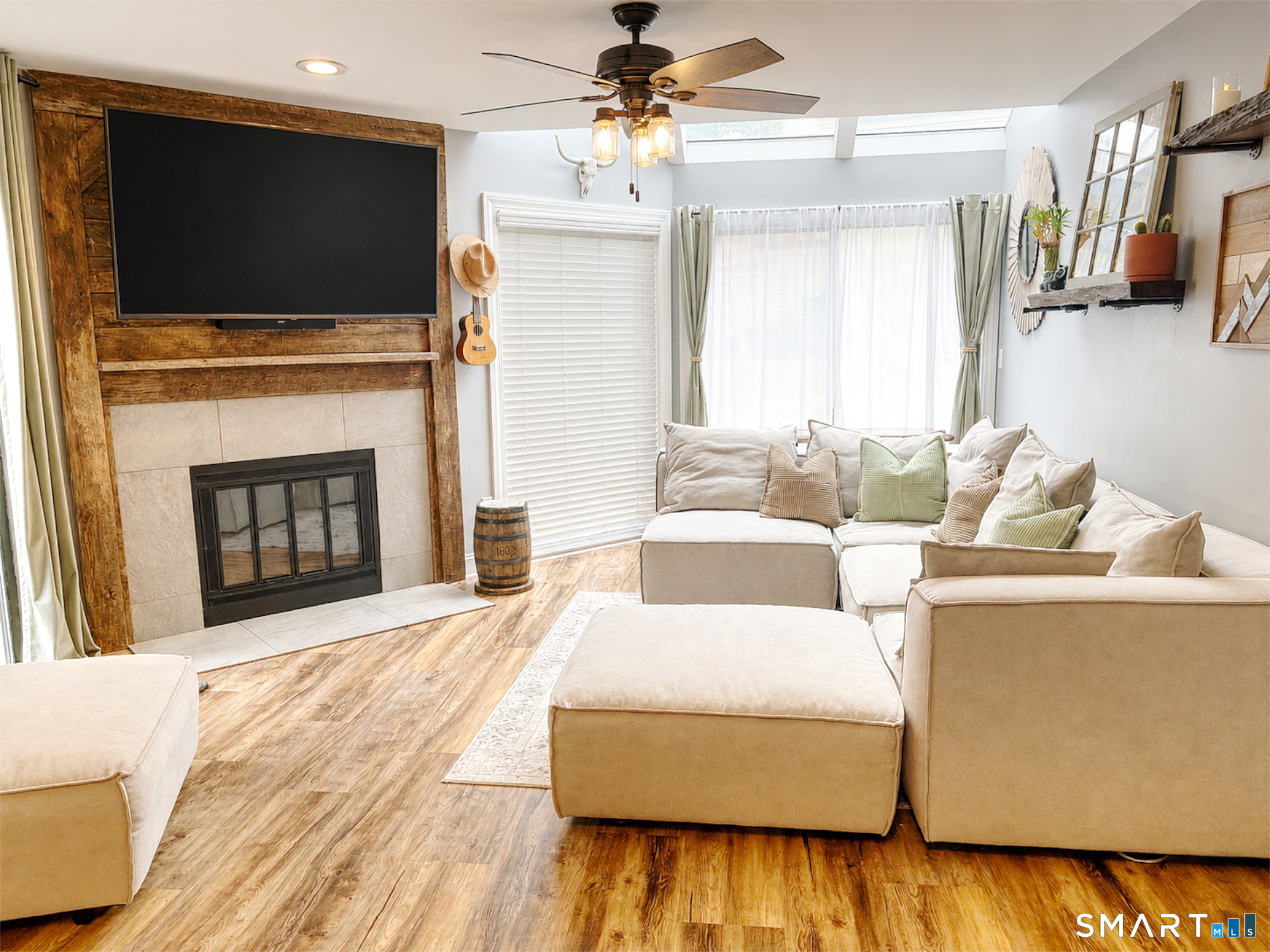 35 Deer Run Bethel CT 06801