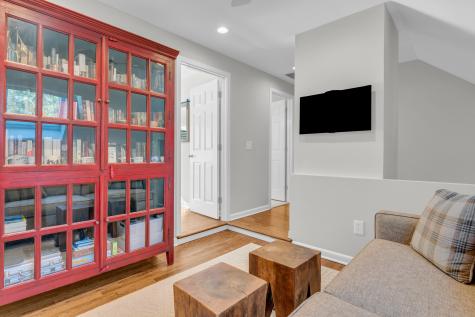 21 Centre Village Drive Madison CT 06443