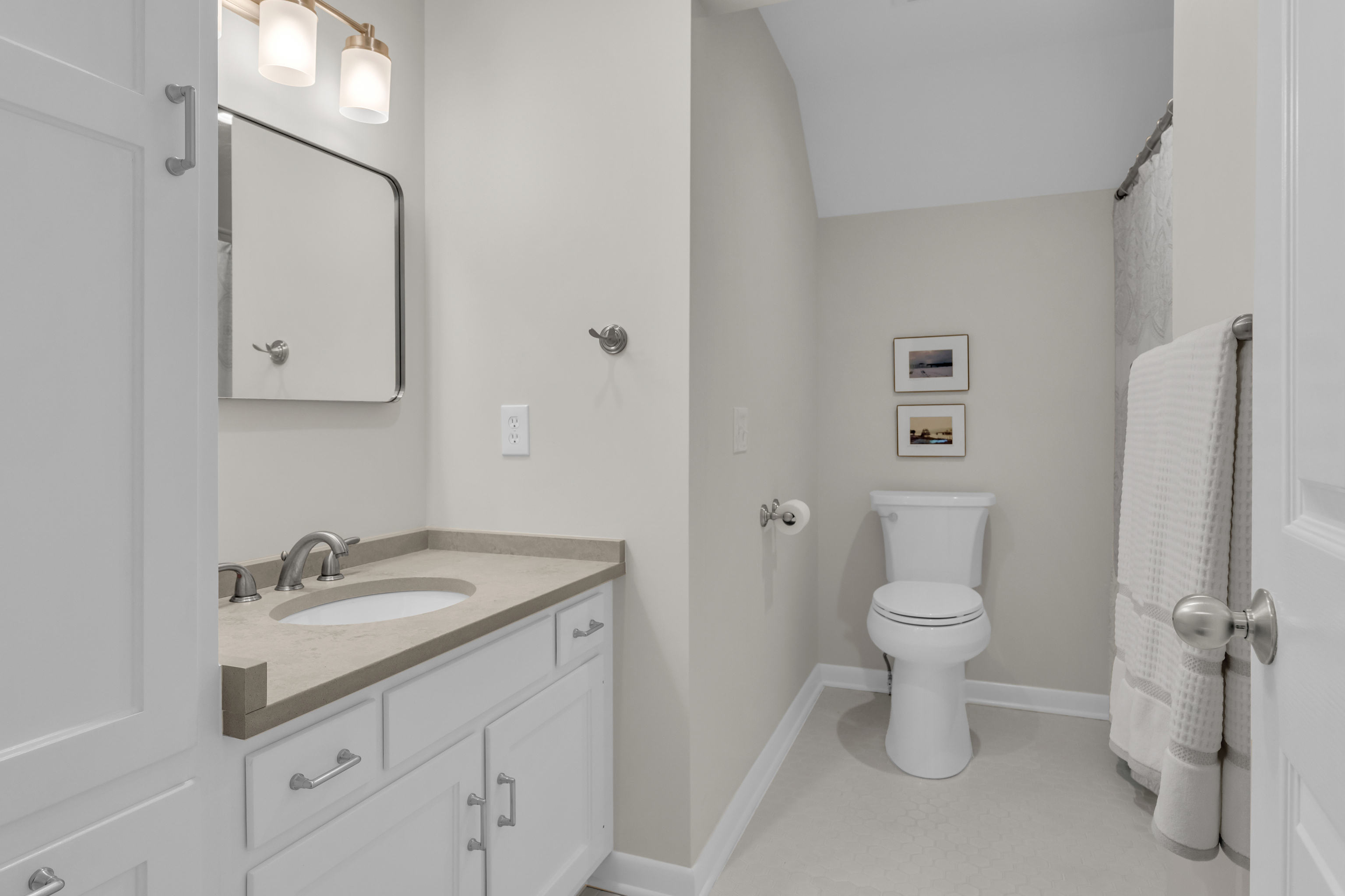 21 Centre Village Drive Madison CT 06443