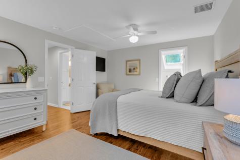 21 Centre Village Drive Madison CT 06443