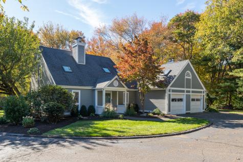 21 Centre Village Drive Madison CT 06443