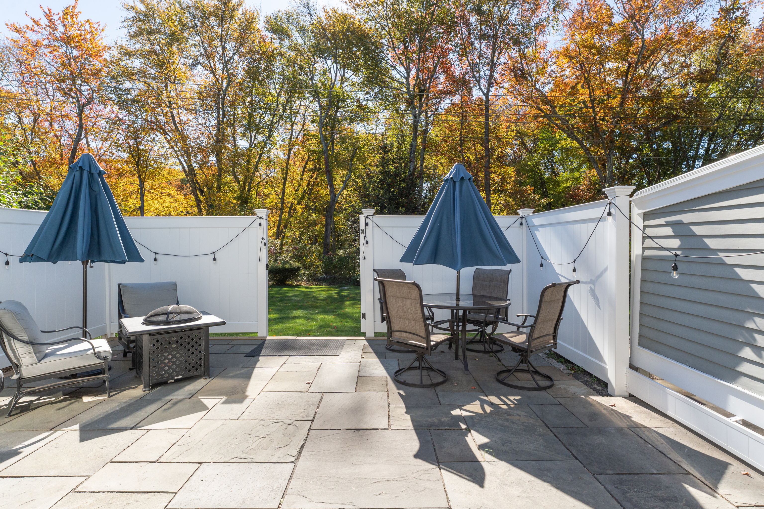 21 Centre Village Drive Madison CT 06443