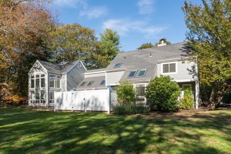 21 Centre Village Drive Madison CT 06443