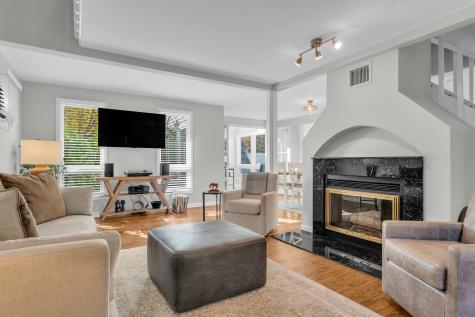 21 Centre Village Drive Madison CT 06443